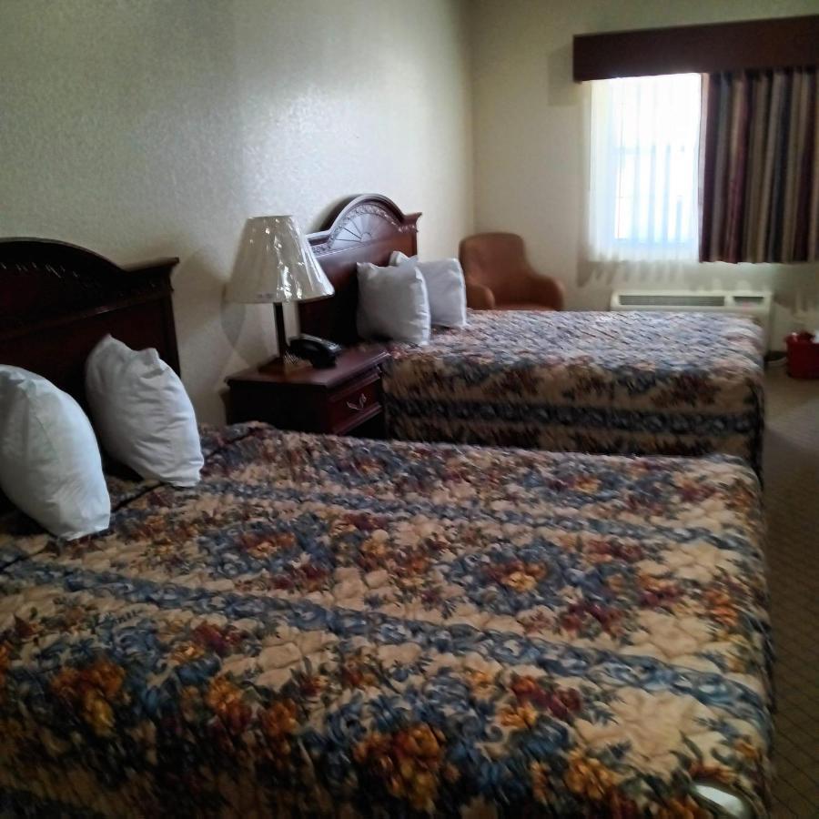Hiway Inn Express Coalgate エクステリア 写真